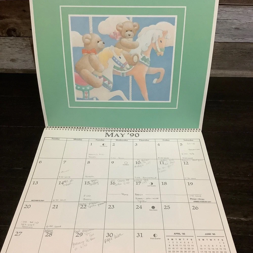 1990 Calendar Bears Cleo Used